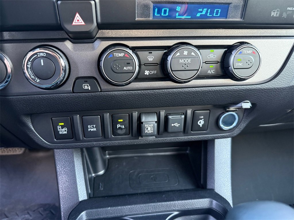 Used 2023 Toyota Tacoma TRD Off-Road w/ Advanced Technology Package image 26