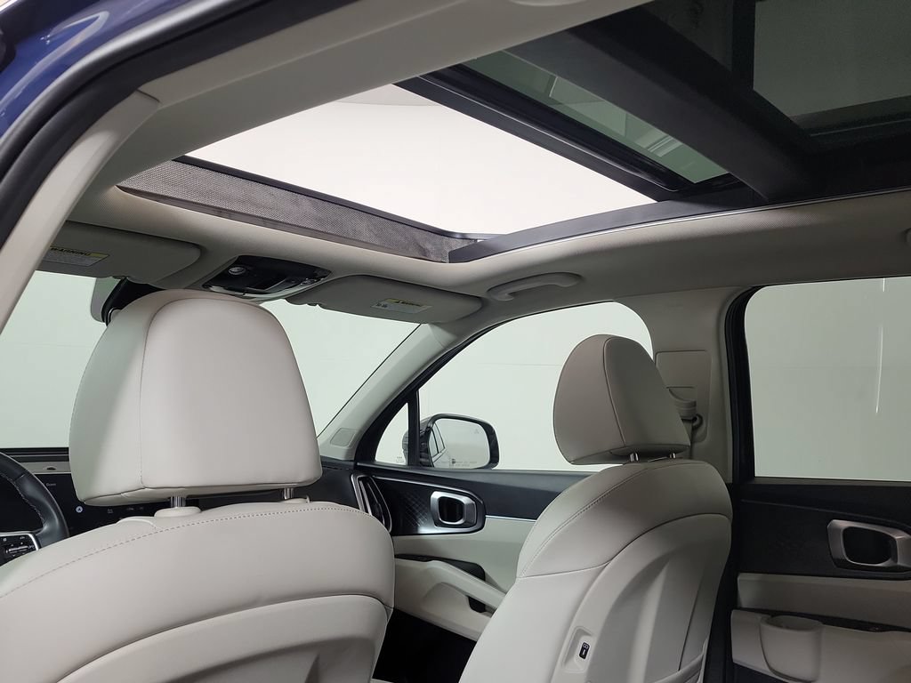 Used 2024 Kia Sorento S w/ Panoramic Sunroof Package FWD image 22