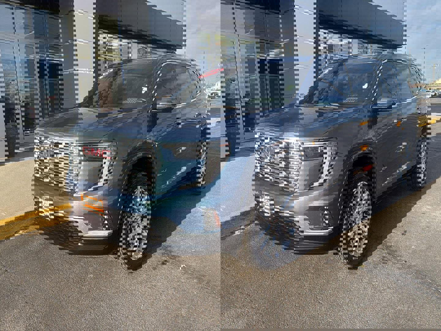 Used 2024 GMC Acadia Denali w/ Super Cruise Package image 10