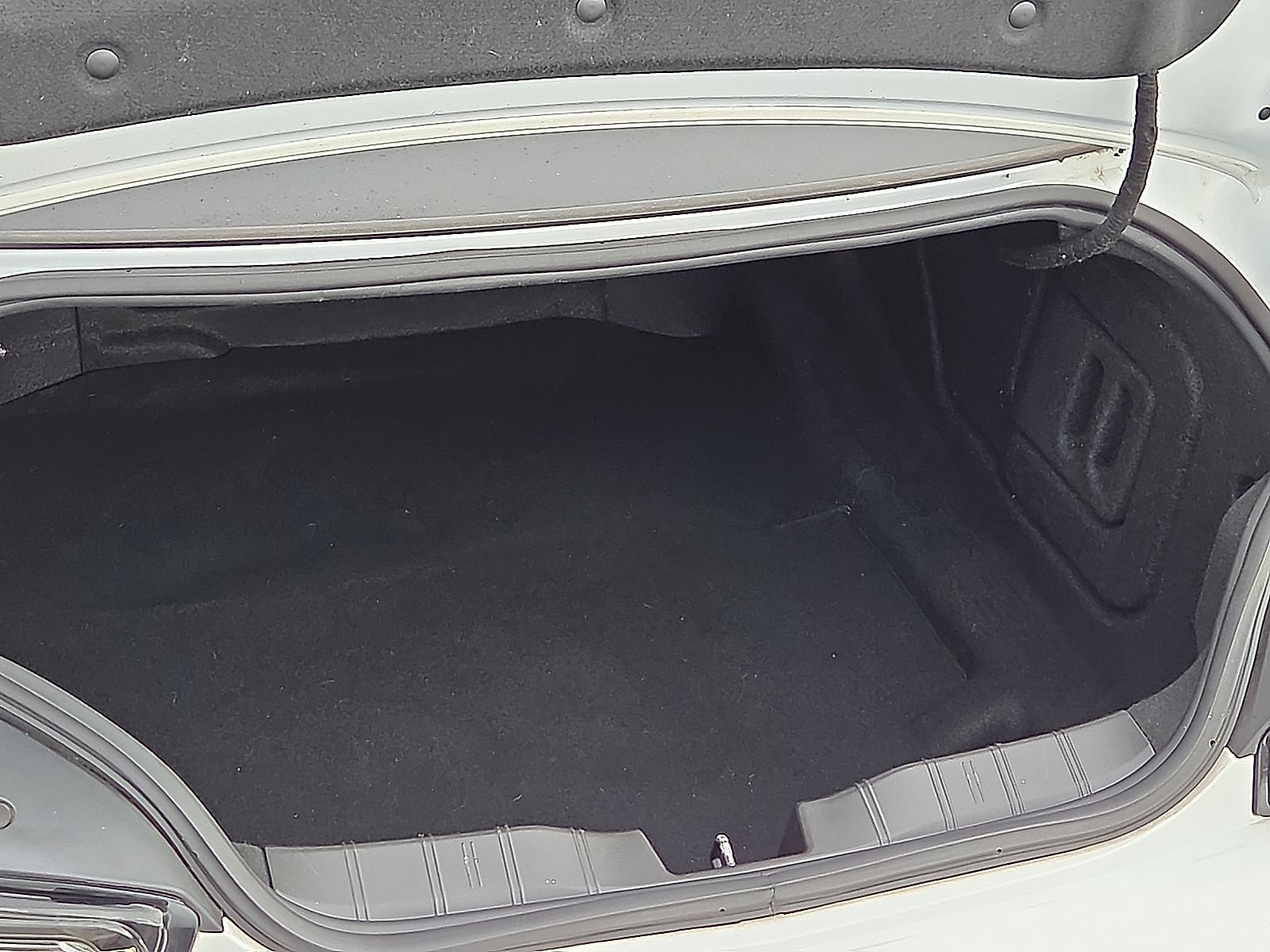 Used 2022 Chevrolet Camaro SS RWD image 8