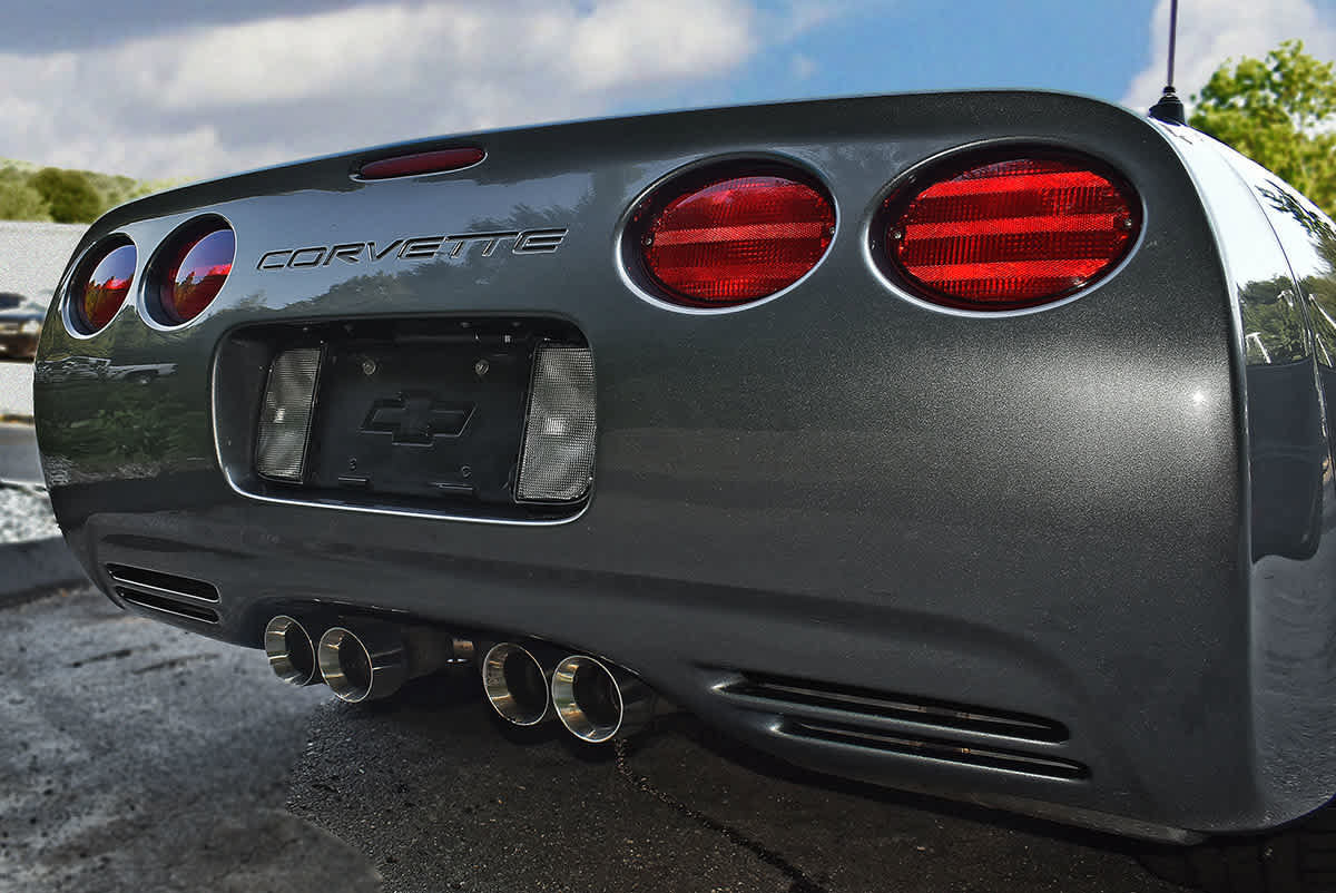 Used 2003 Chevrolet Corvette Convertible w/ Preferred Equipment Group1 RWD image 13