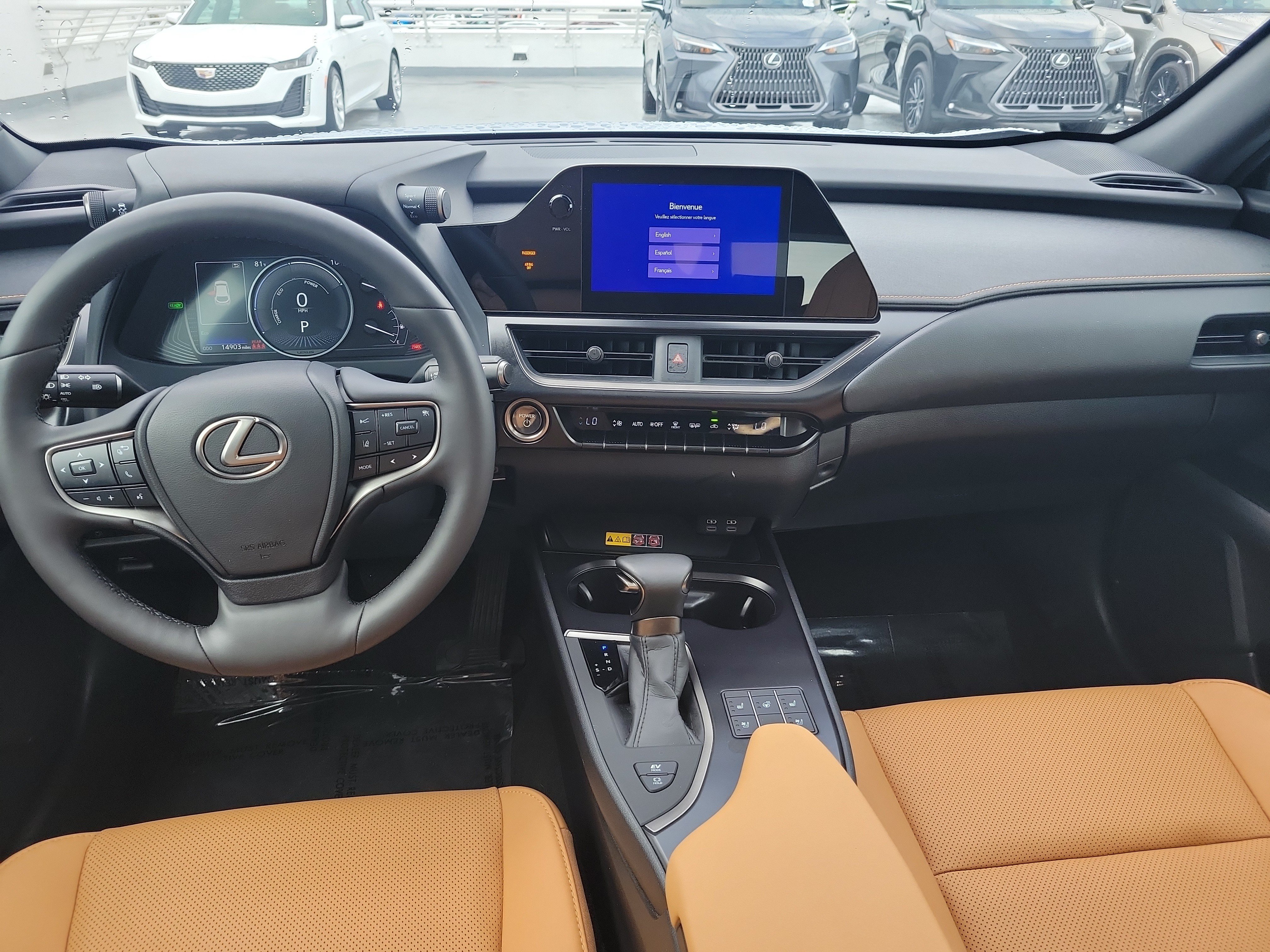 Used 2024 Lexus UX 250h FWD w/ Premium Package image 15