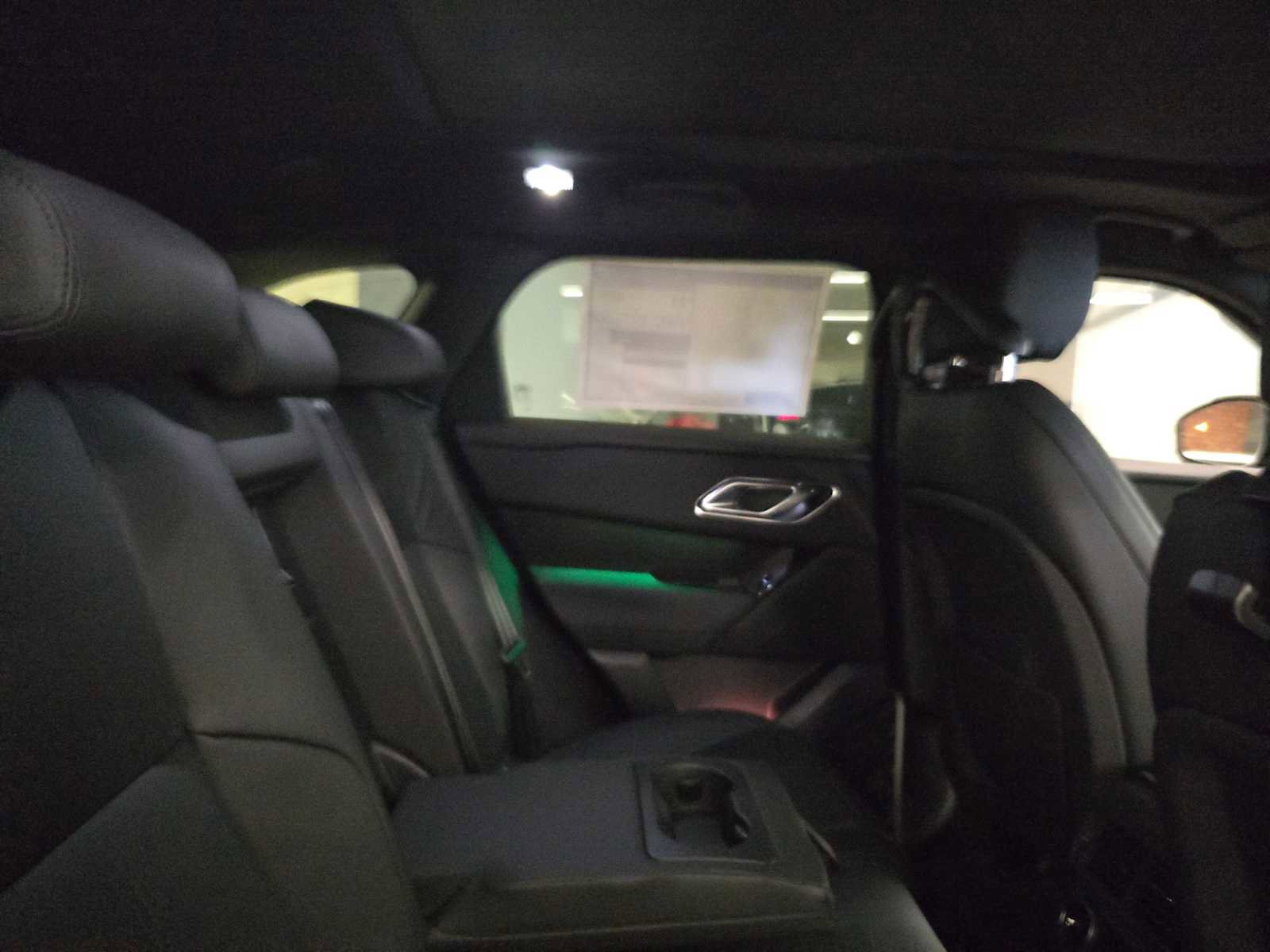 New 2026 Land Rover Range Rover Velar Dynamic SE image 12