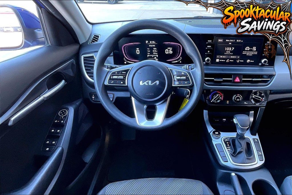 Used 2024 Kia Seltos LX AWD/4WD image 5