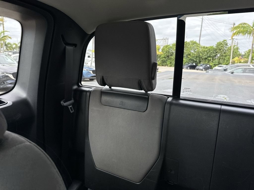 Used 2021 Toyota Tacoma SR w/ SR Convenience Package image 17