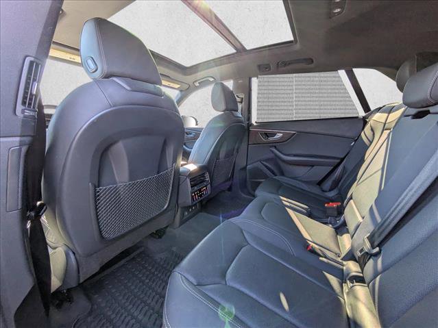 Used 2020 Audi Q8 Prestige image 19