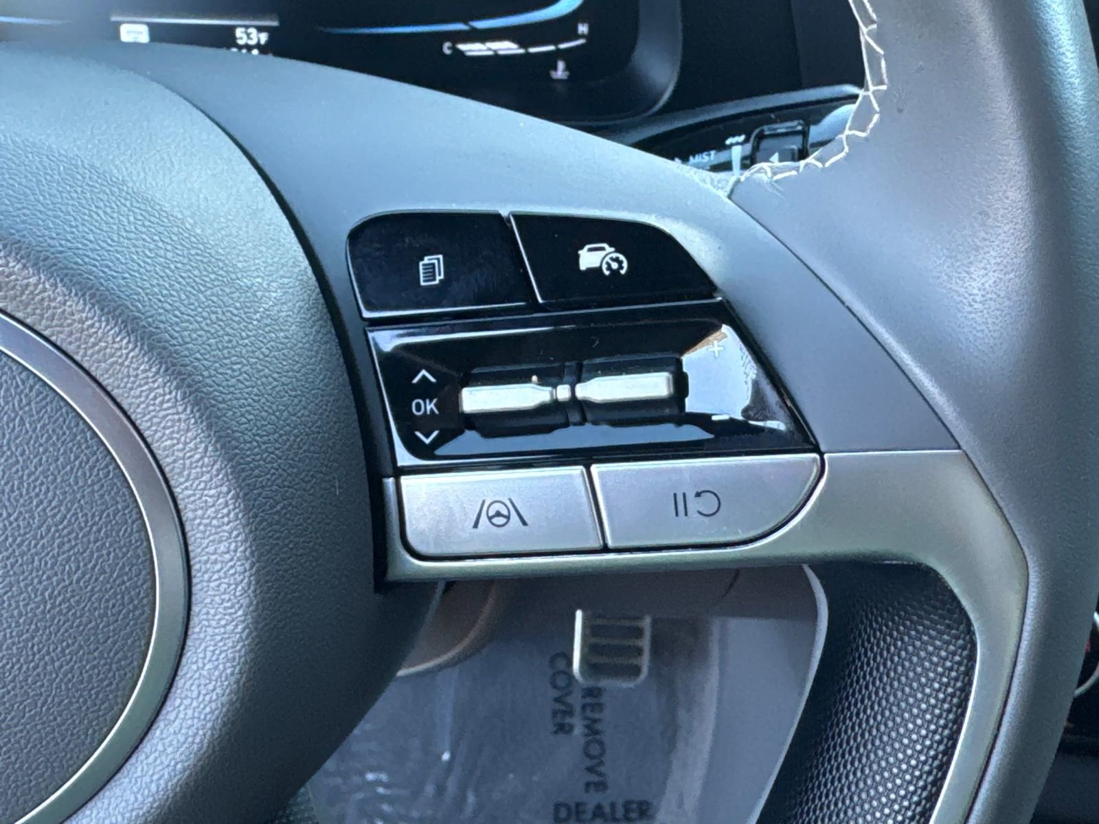 Used 2025 Hyundai Elantra Sport image 26