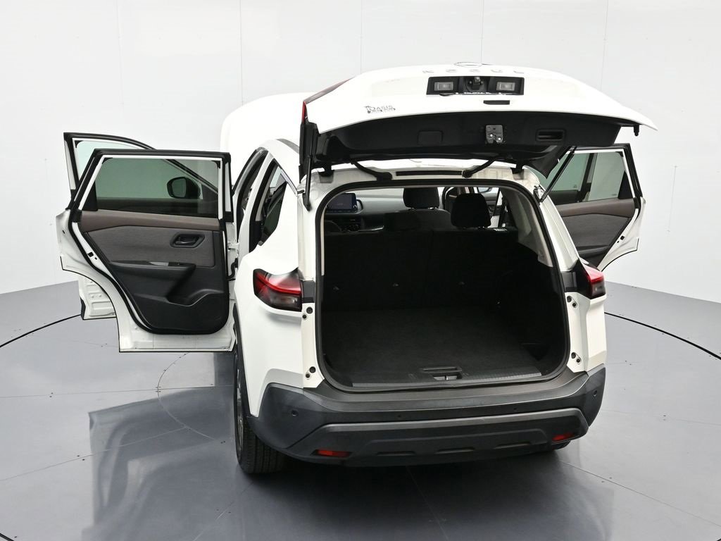 Used 2021 Nissan Rogue S image 44