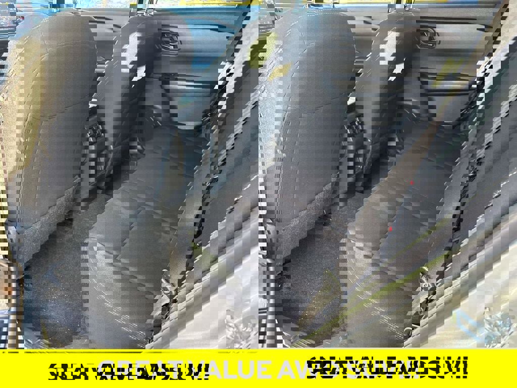 Used 2024 Nissan Rogue S image 10