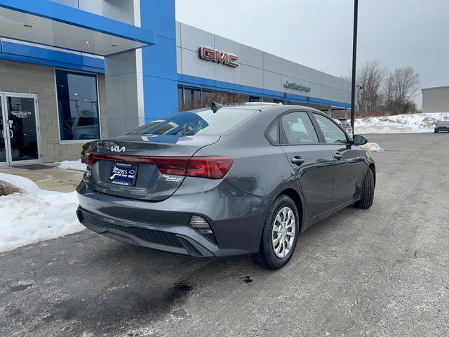Used 2022 Kia Forte FE image 7