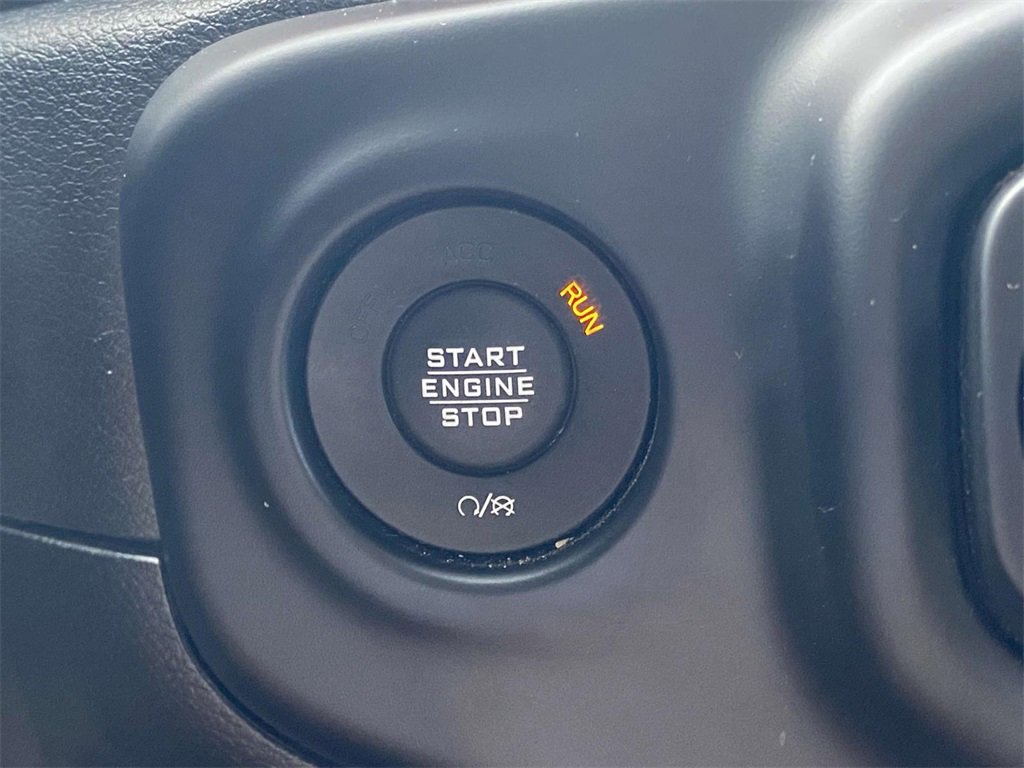 Used 2020 Jeep Wrangler Rubicon image 24