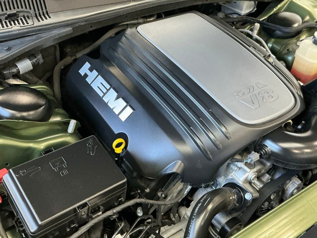 Used 2023 Dodge Challenger R/T w/ Plus Package image 46