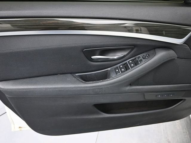 Used 2013 BMW 528i Sedan image 12