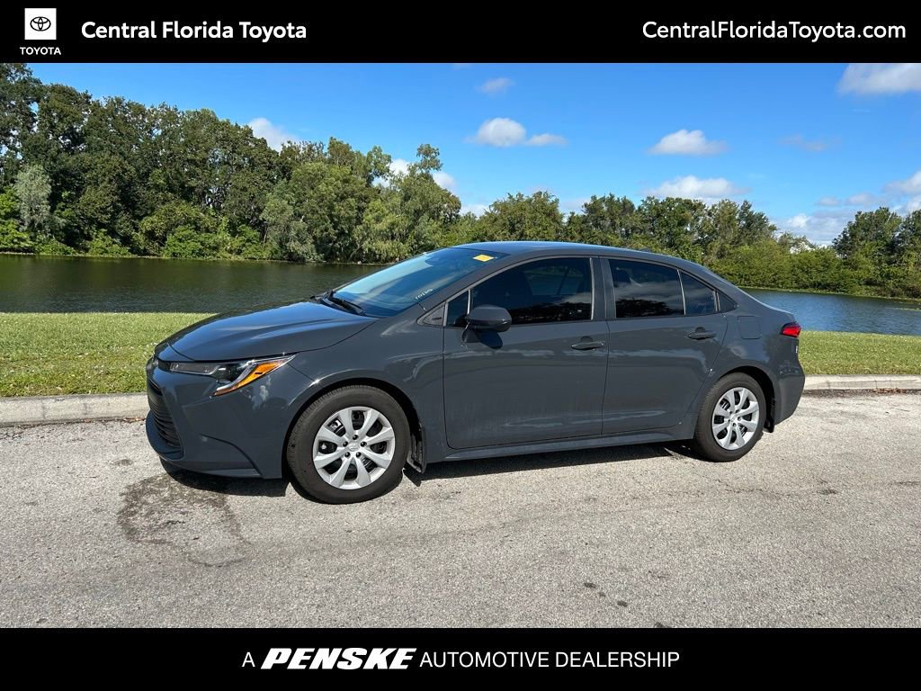 Used 2025 Toyota Corolla LE