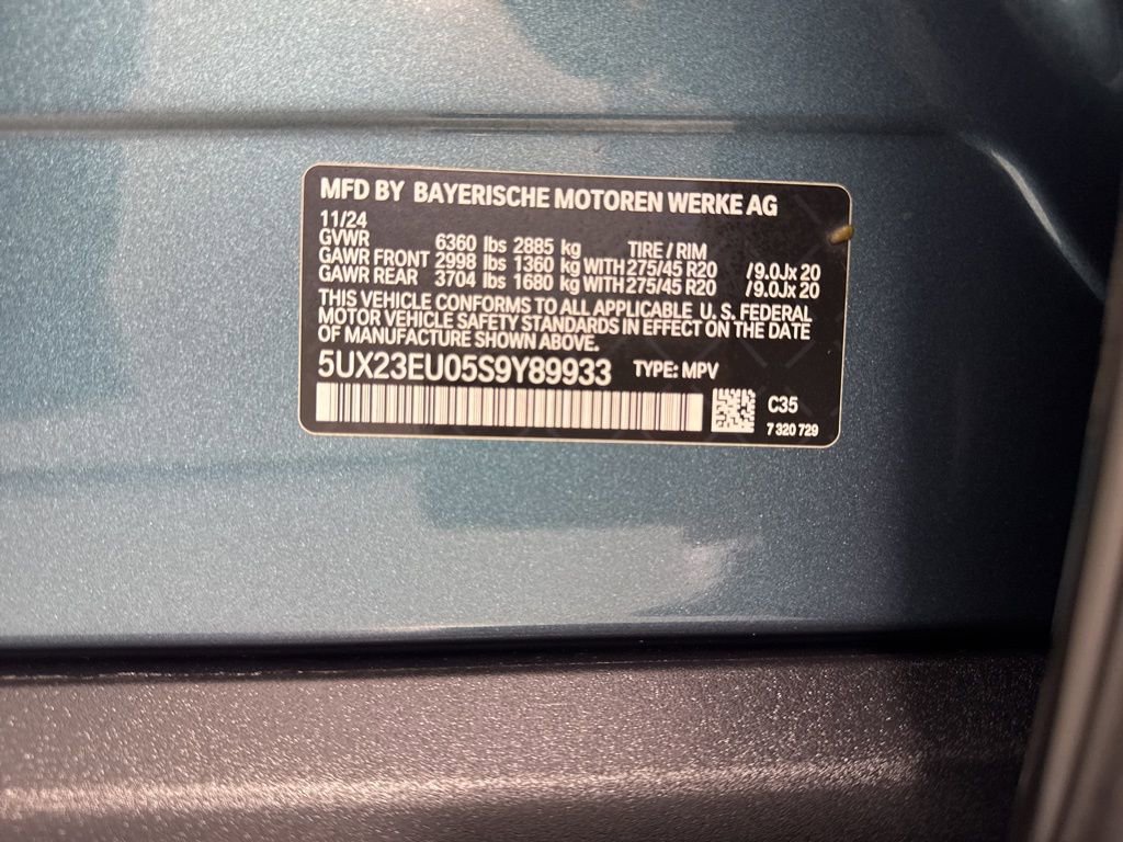 Certified 2025 BMW X5 xDrive40i w/ Climate Comfort Package image 11