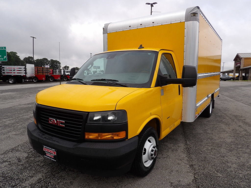 Used 2019 GMC Savana 3500 Extended w/ Driver Convenience Package RWD image 49