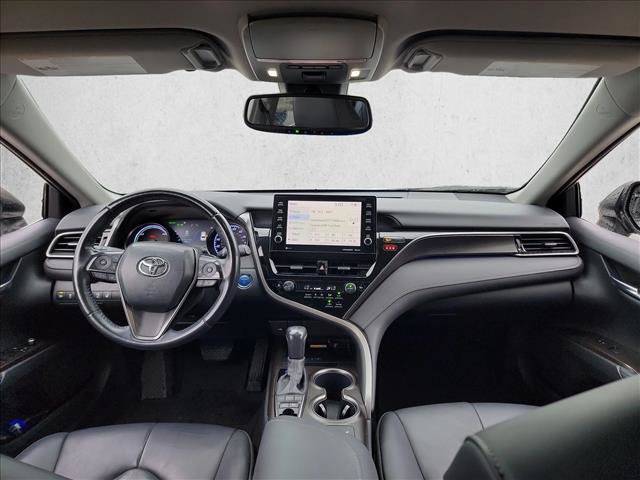 Used 2022 Toyota Camry XSE w/ Cold Weather Package FWD image 18
