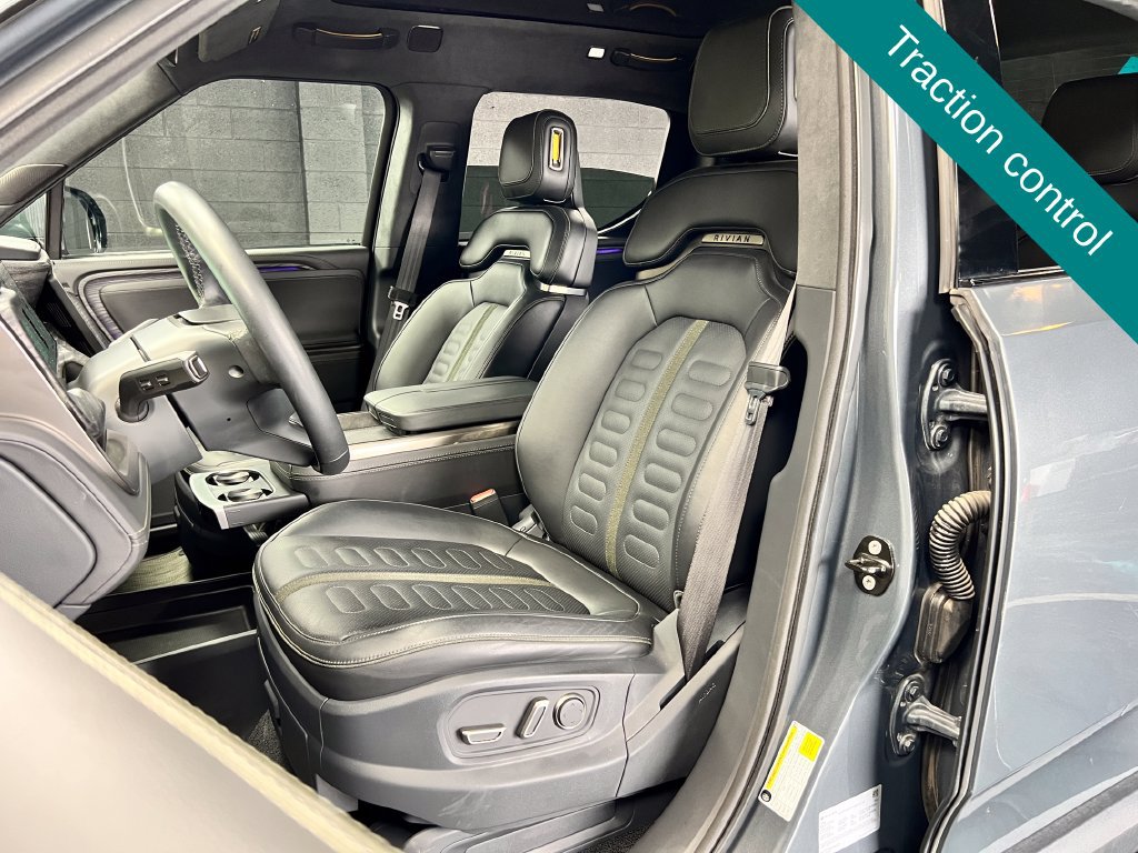 Used 2022 Rivian R1T Adventure AWD/4WD image 8
