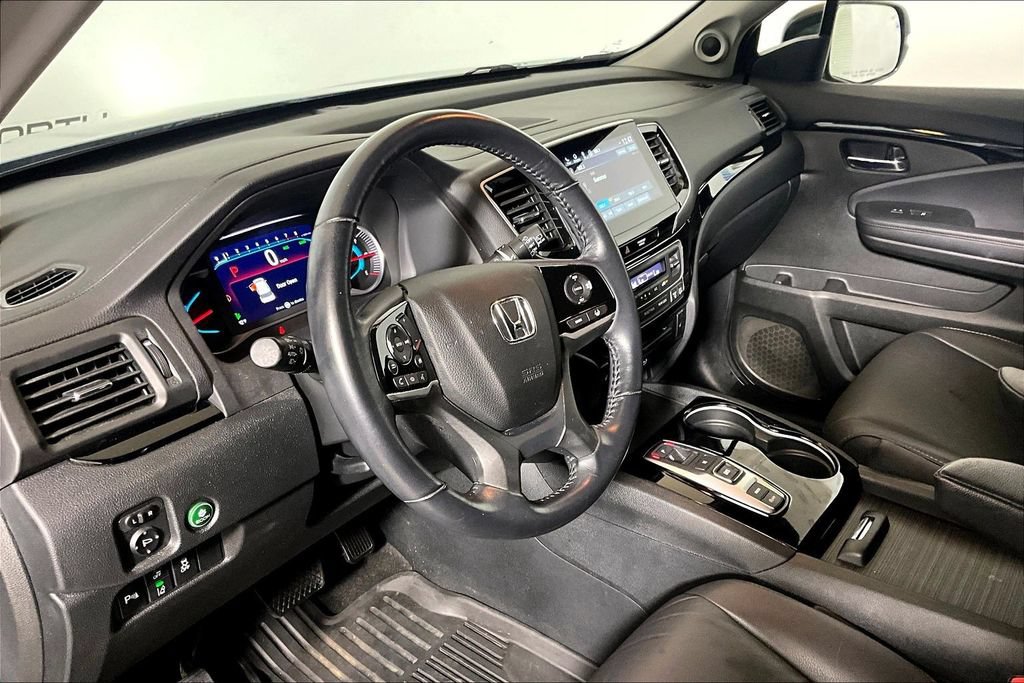 Used 2022 Honda Pilot Touring image 10