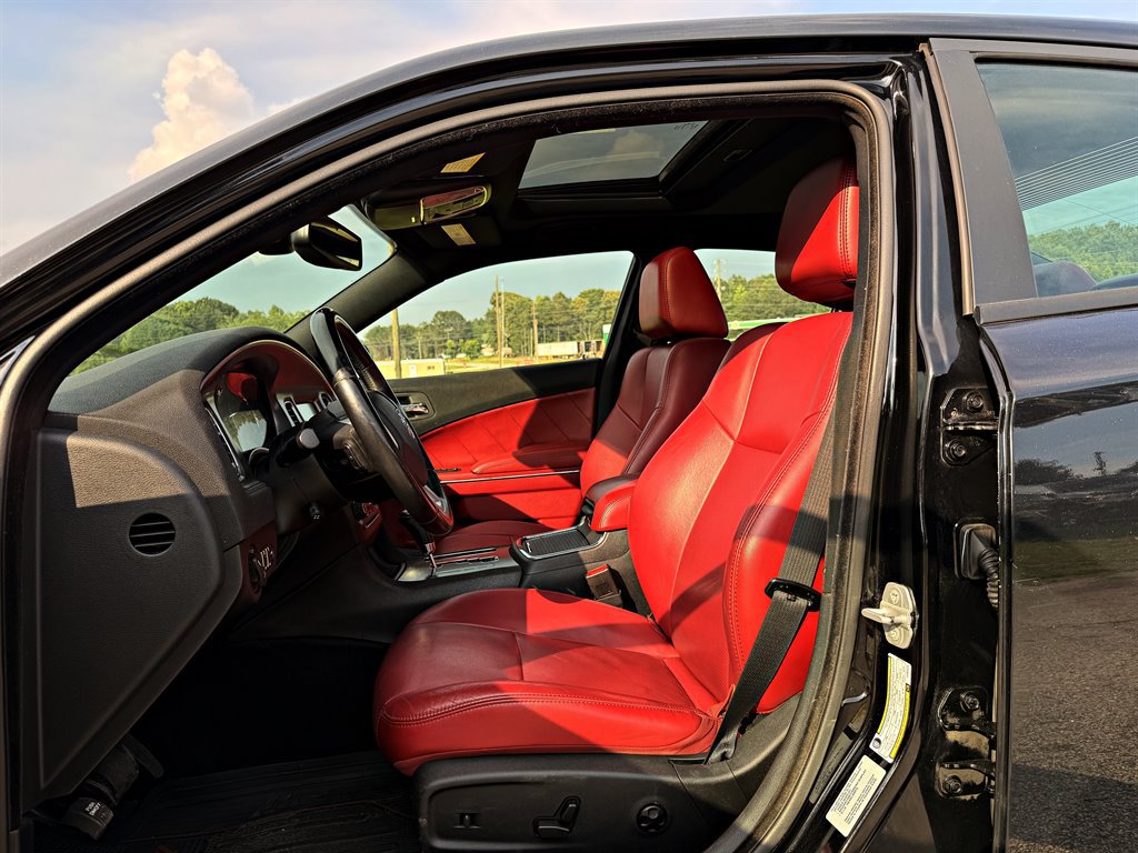 Used 2014 Dodge Charger R/T AWD/4WD image 9