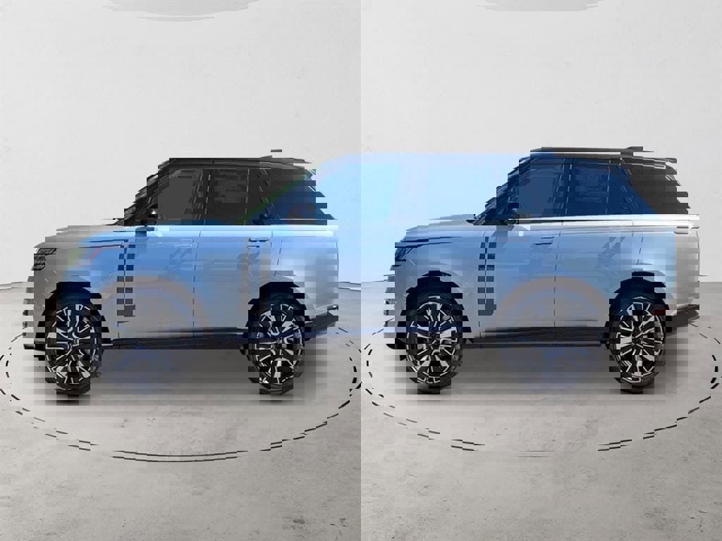 New 2025 Land Rover Range Rover SE image 2