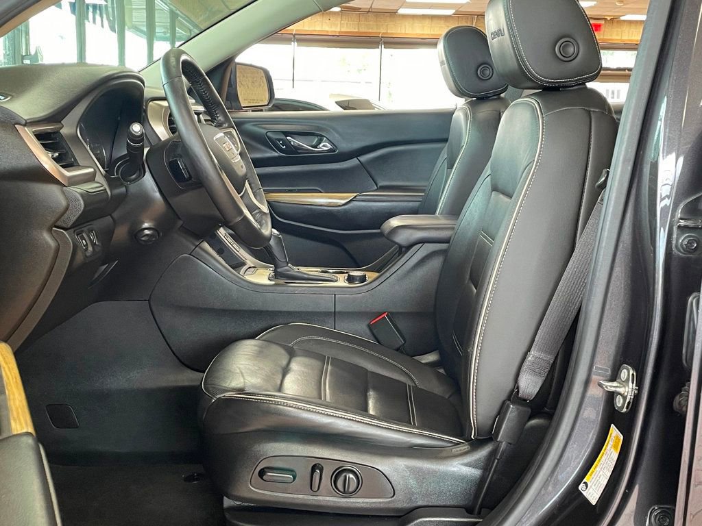 Used 2017 GMC Acadia Denali w/ Technology Package AWD/4WD image 11