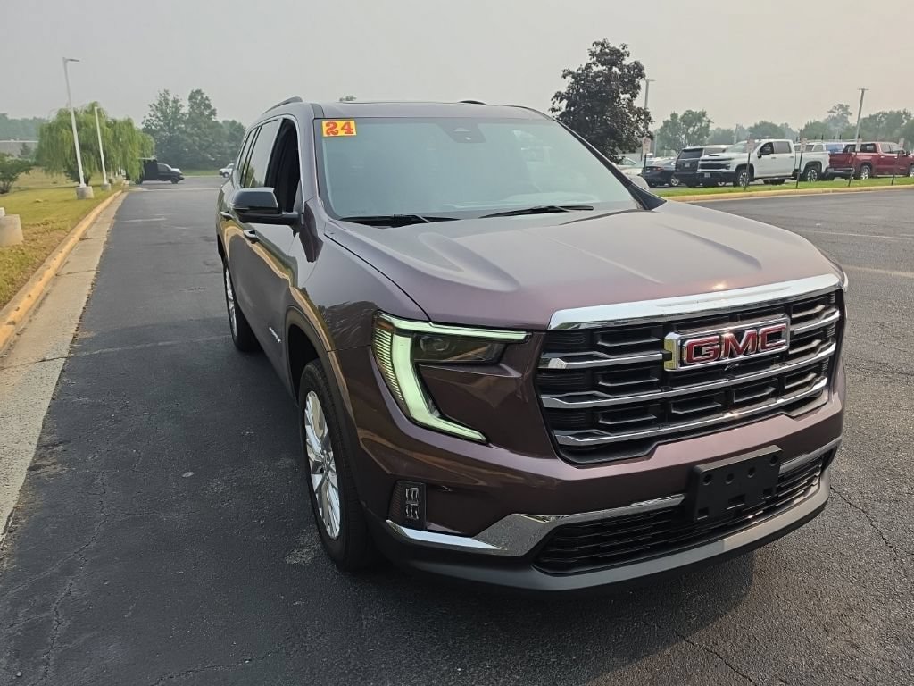 Used 2024 GMC Acadia Elevation w/ Luxury Package FWD image 16