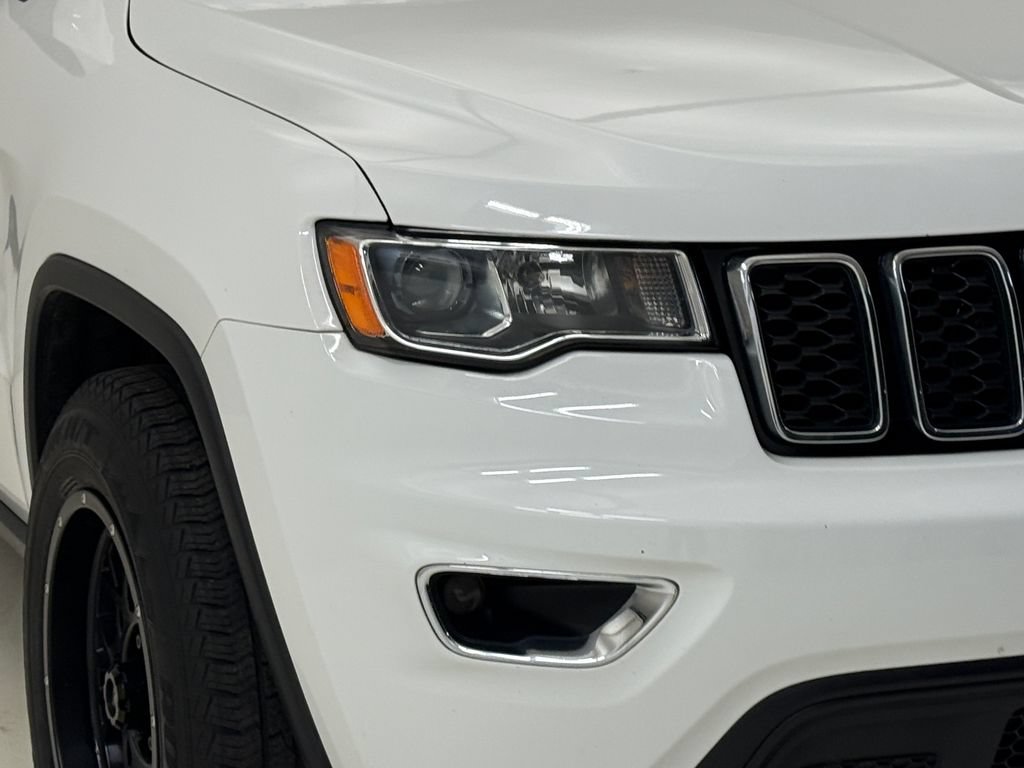 Used 2022 Jeep Grand Cherokee Laredo X RWD image 5