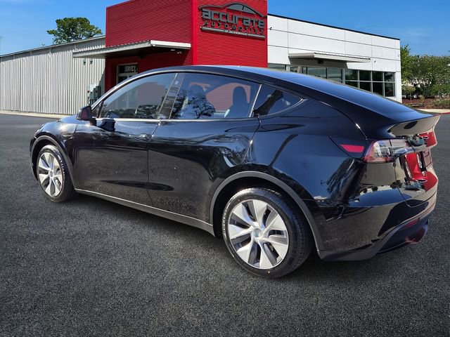 Used 2021 Tesla Model Y Long Range image 3