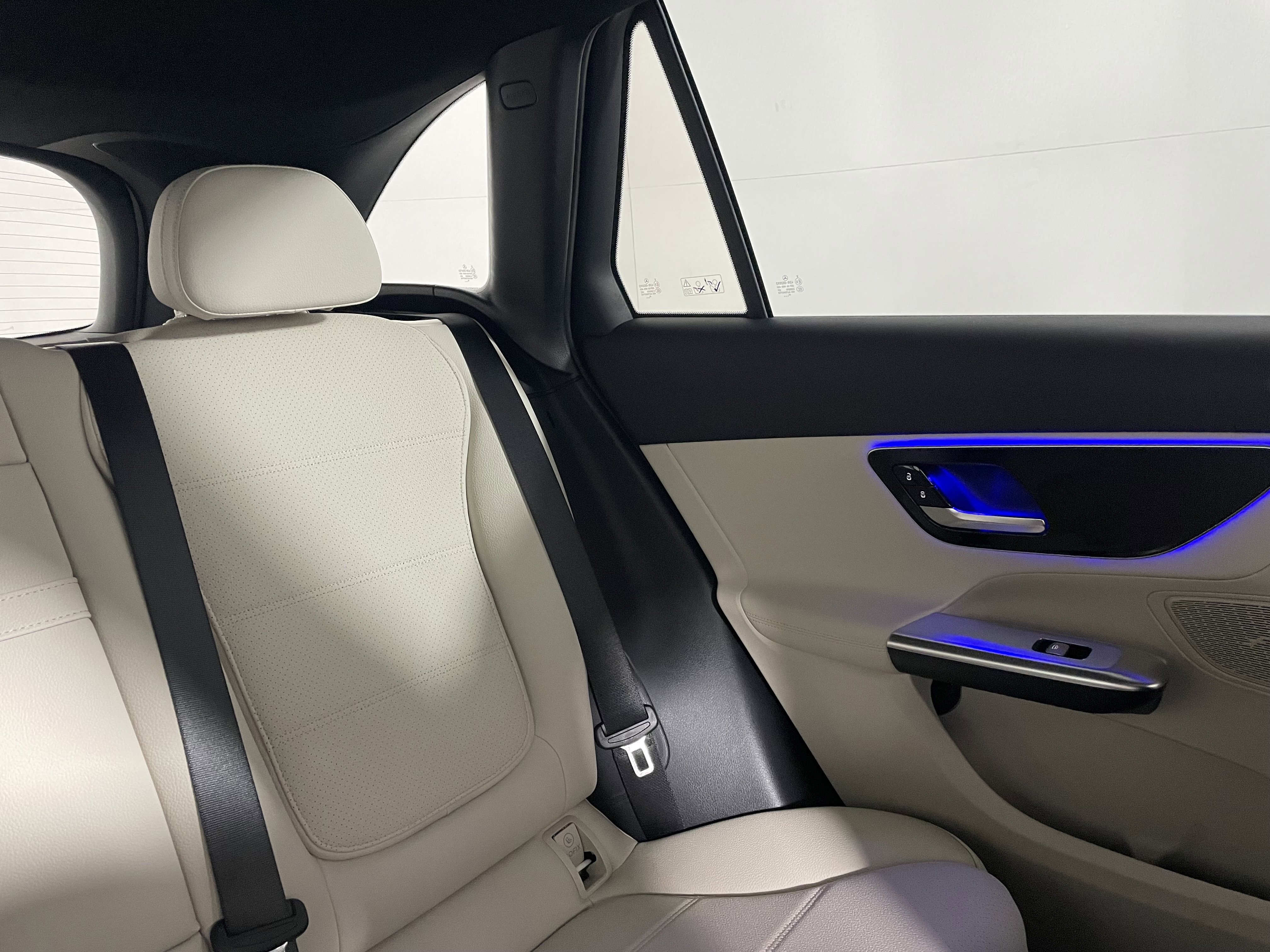 New 2026 Mercedes-Benz GLC 300 image 15