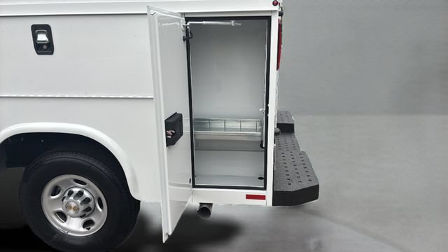 New 2025 Chevrolet Express 3500 w/ Power Convenience Package RWD image 12