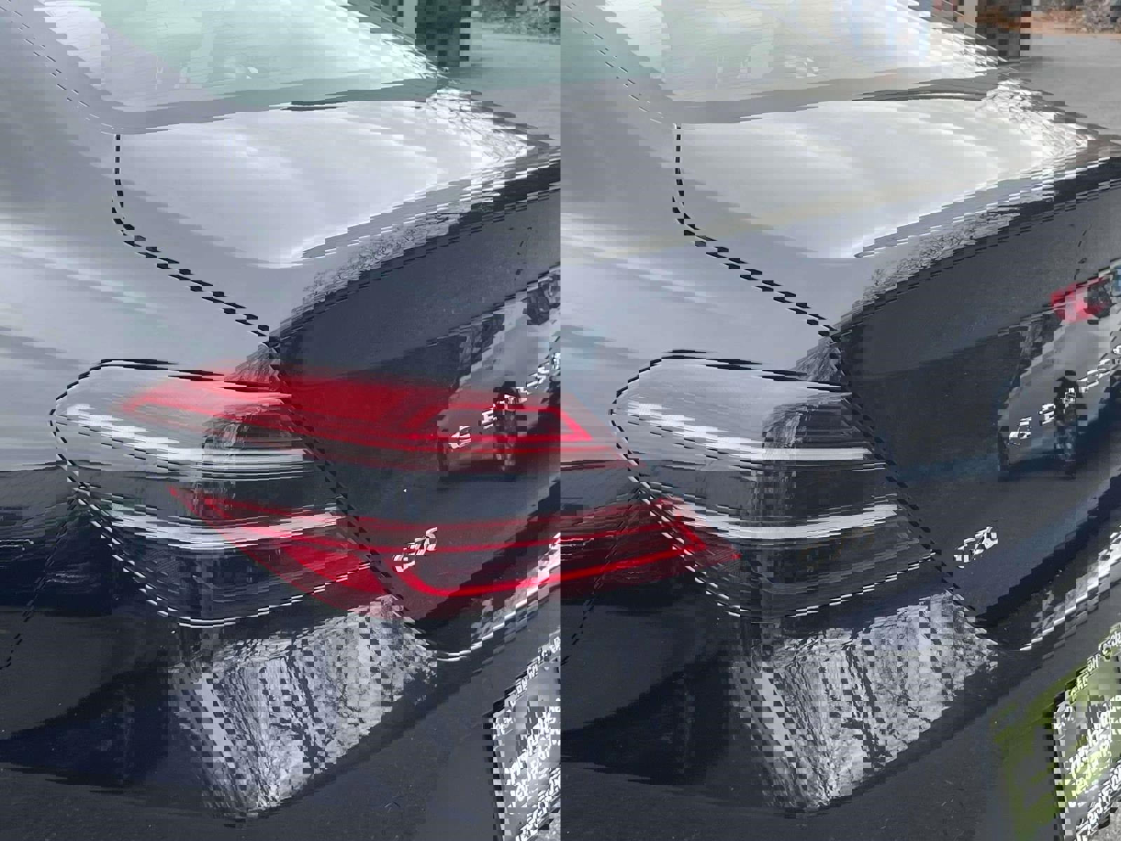 Used 2024 Genesis G70 3.3T Advanced w/ Sport Prestige Package image 11