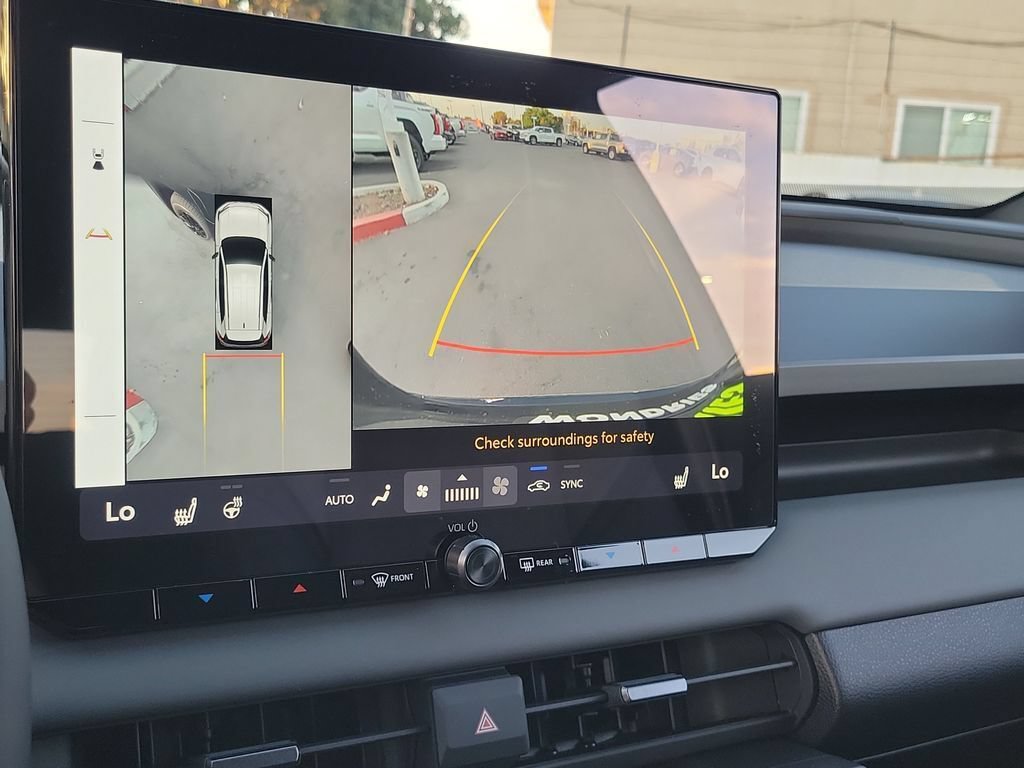 New 2026 Toyota RAV4 XSE AWD/4WD image 31