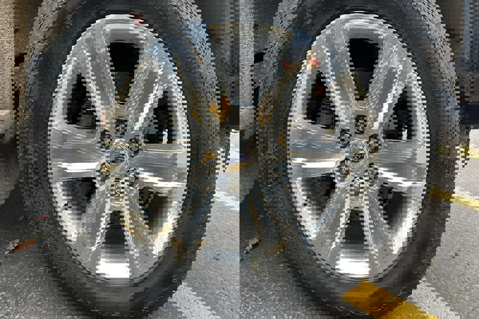 Used 2015 Ford F150 Platinum w/ Equipment Group 701A Luxury image 7