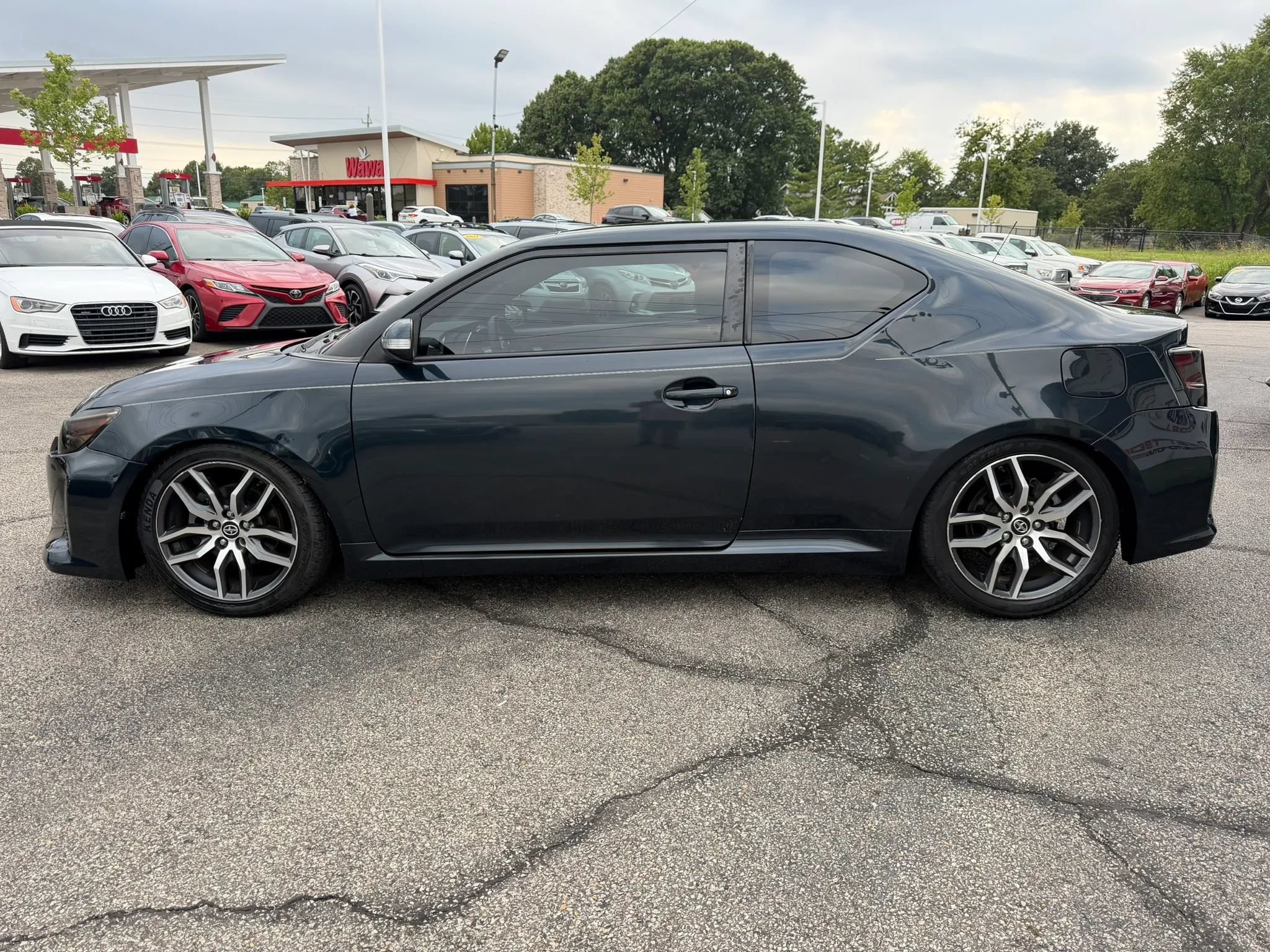 Used 2015 Scion tC FWD image 2