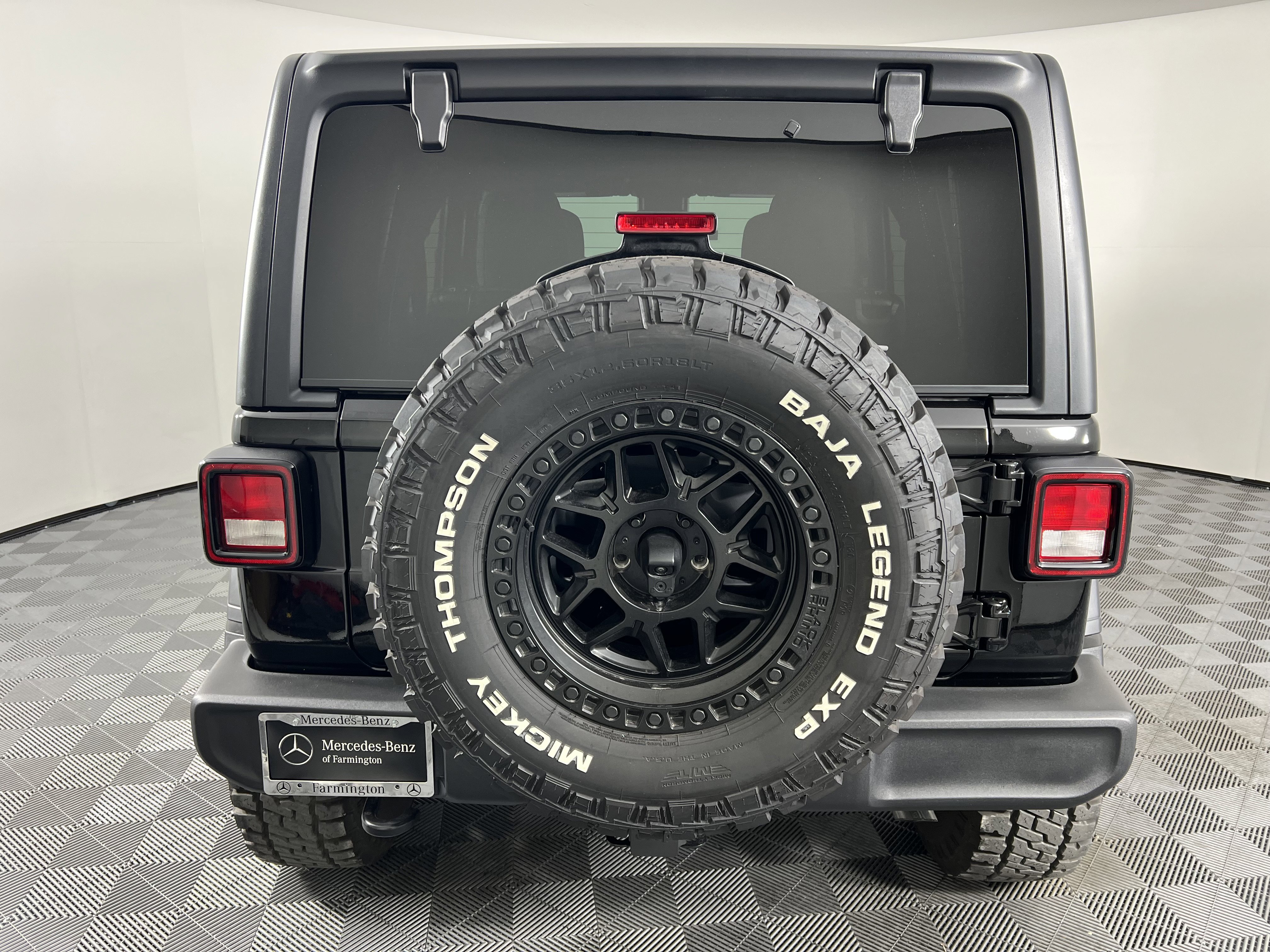 Used 2025 Jeep Wrangler Unlimited Sport AWD/4WD image 11