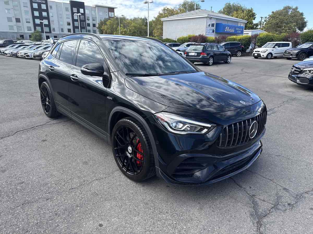 Used 2021 Mercedes-Benz GLA 45 AMG 4MATIC image 4