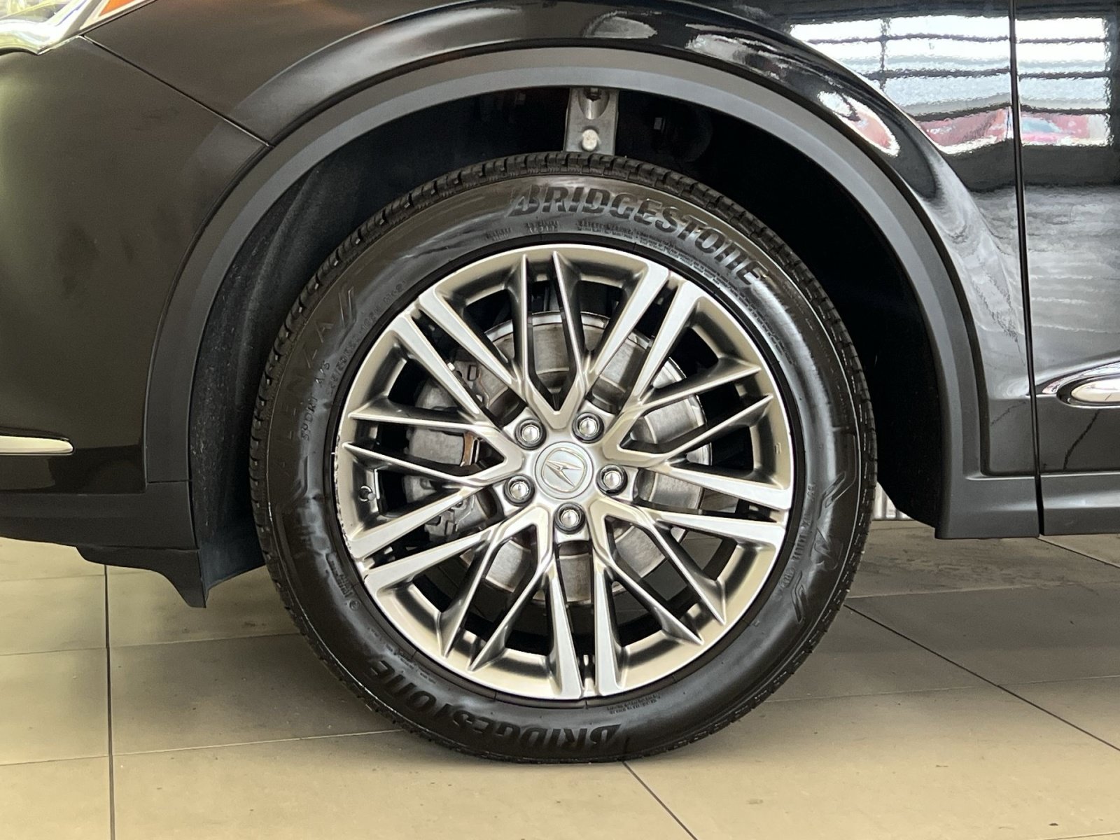 Used 2023 Acura MDX SH-AWD w/ Advance Package image 11
