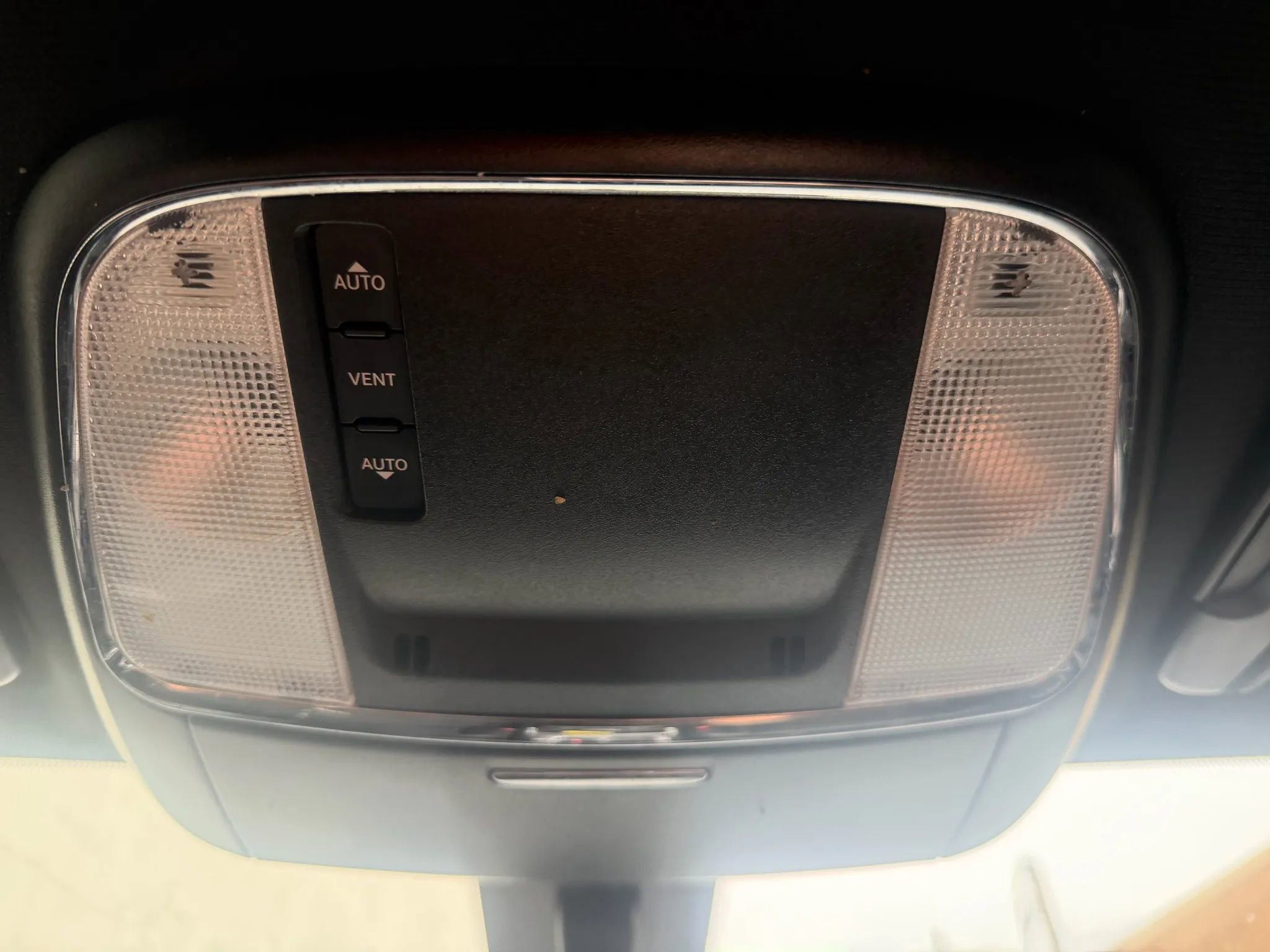 Used 2022 Dodge Charger SXT w/ Leather Interior Group RWD image 22