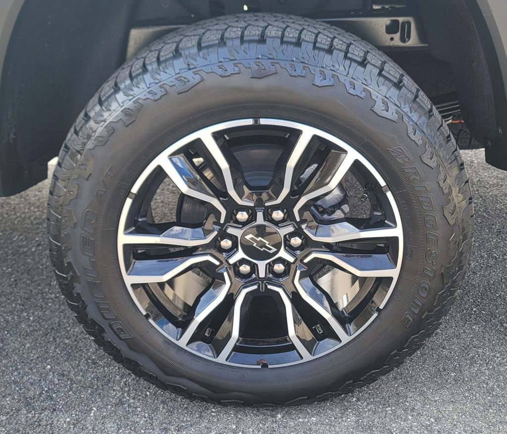 New 2026 Chevrolet Colorado Trail Boss AWD/4WD image 23