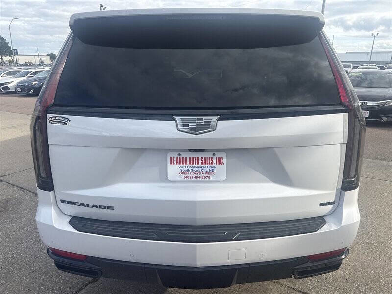 Used 2021 Cadillac Escalade Sport Platinum image 6