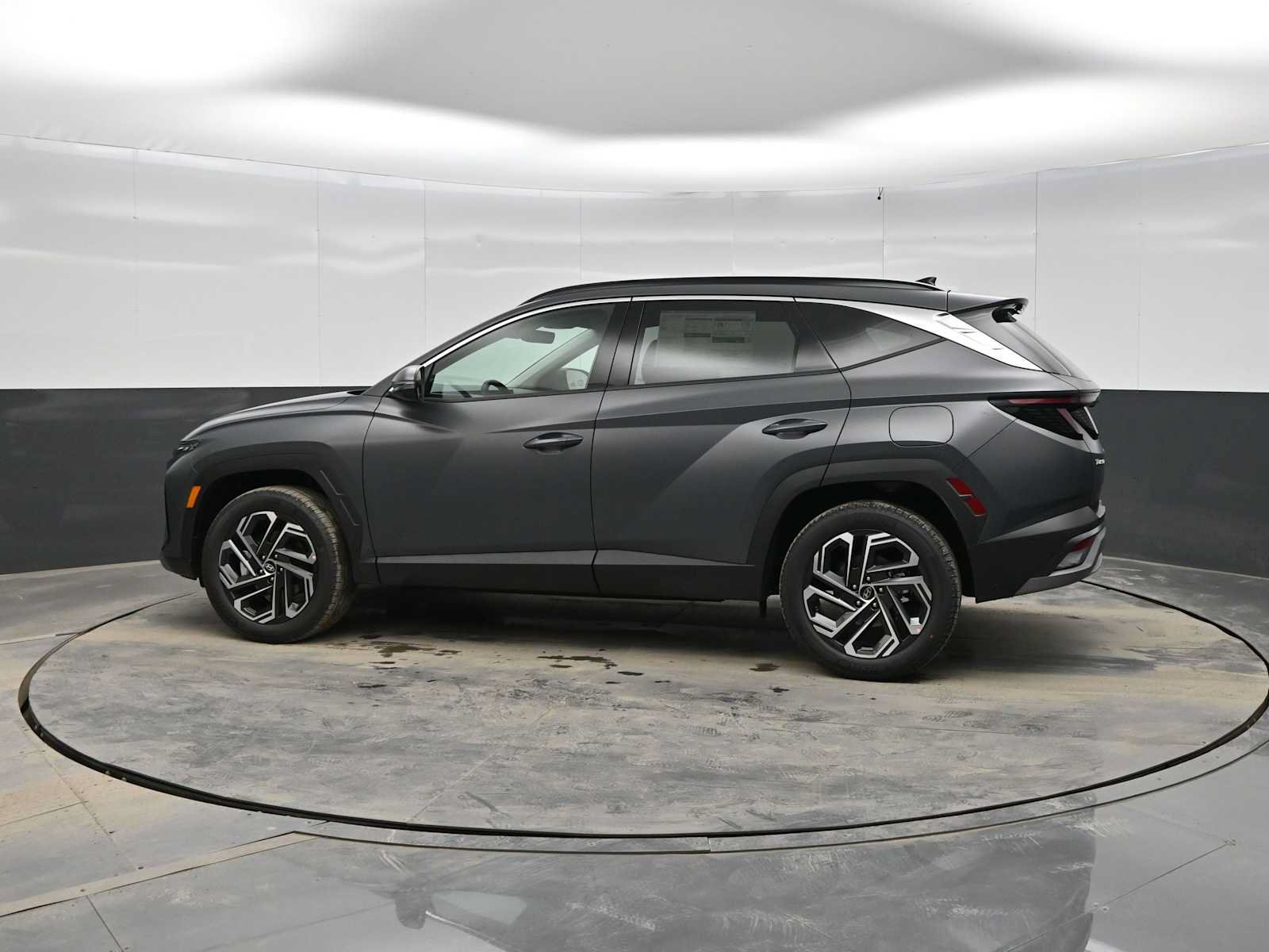 New 2026 Hyundai Tucson Limited AWD/4WD image 5