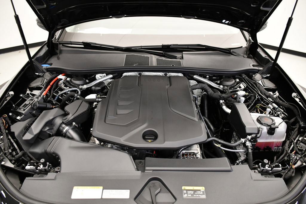 Used 2025 Audi A5 2.0T Premium w/ Convenience Package image 11