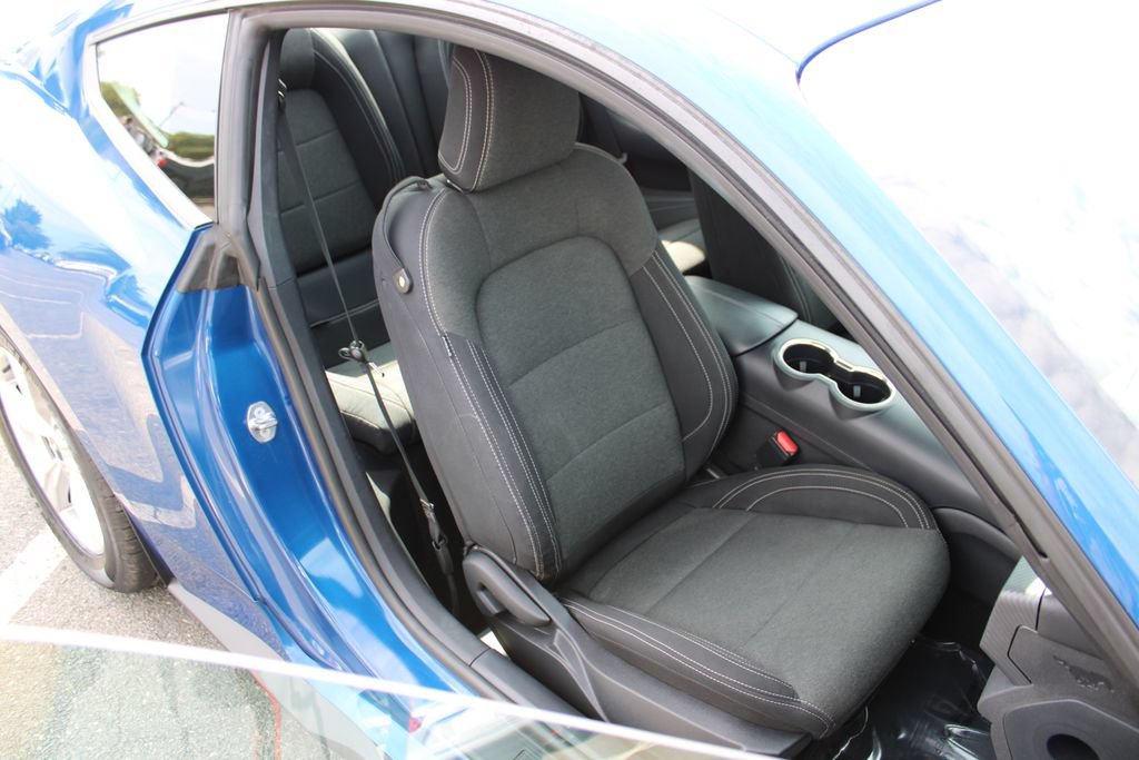 Used 2024 Ford Mustang Coupe RWD image 13