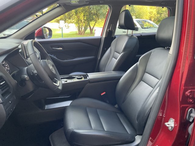Used 2023 Nissan Rogue SV w/ SV Premium B Package AWD/4WD image 20