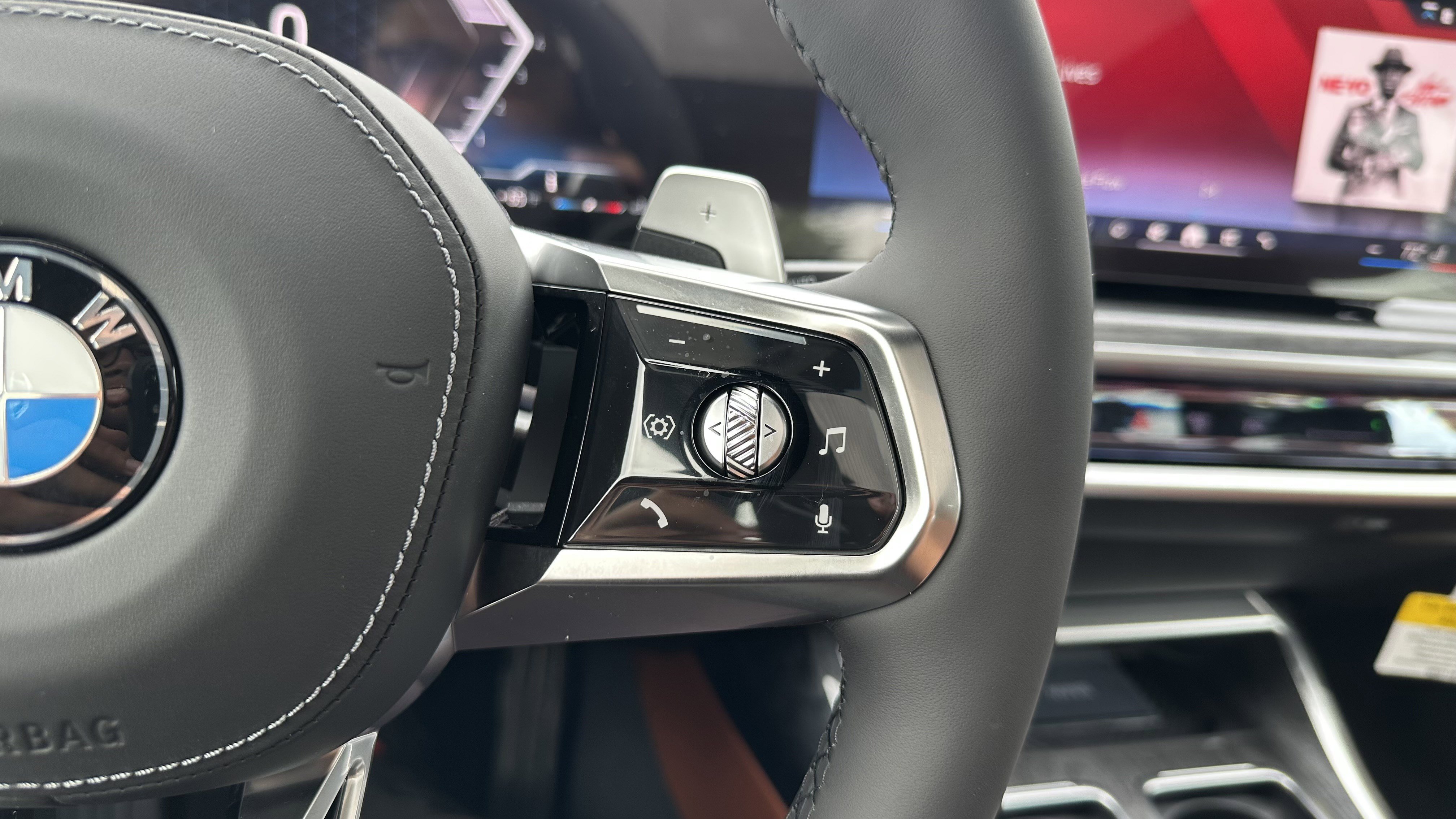 New 2025 BMW 760i xDrive w/ Executive Package image 19