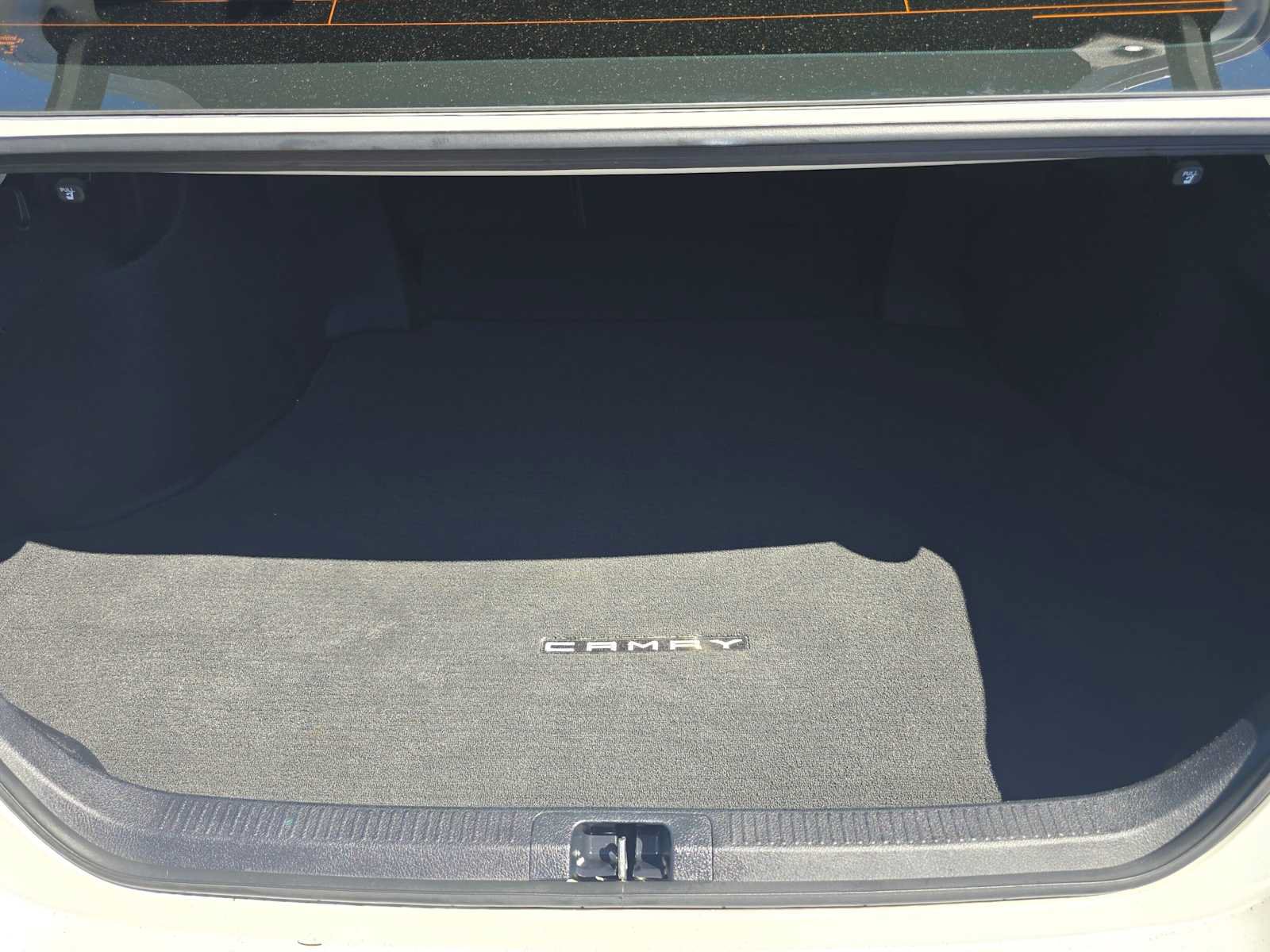 Certified 2021 Toyota Camry XLE FWD image 14