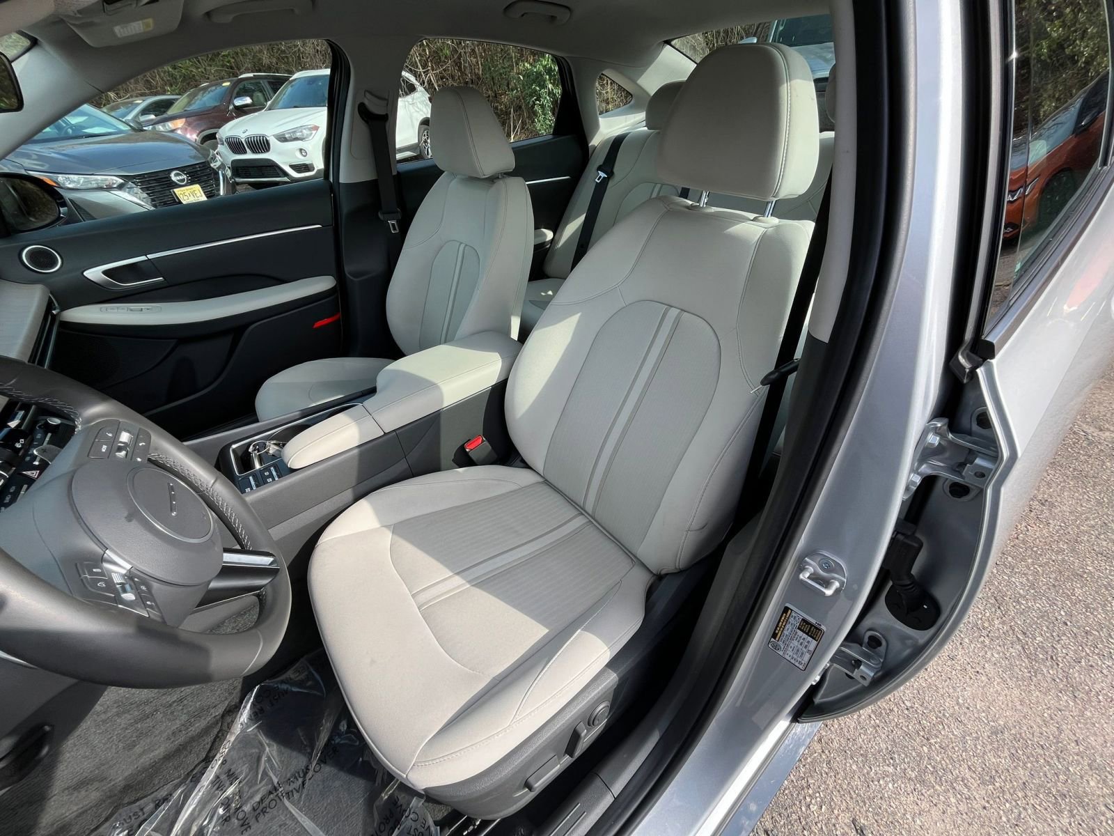 Used 2025 Hyundai Sonata SEL FWD image 34