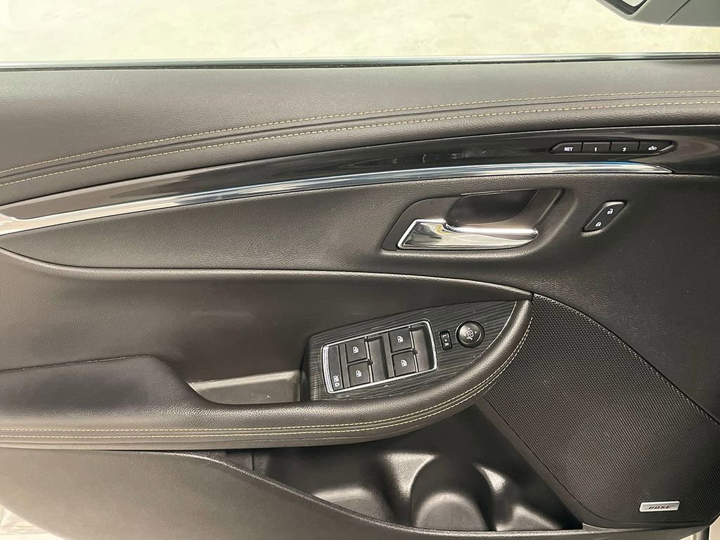 Used 2017 Chevrolet Impala Premier w/ Enhanced Convenience Package image 18