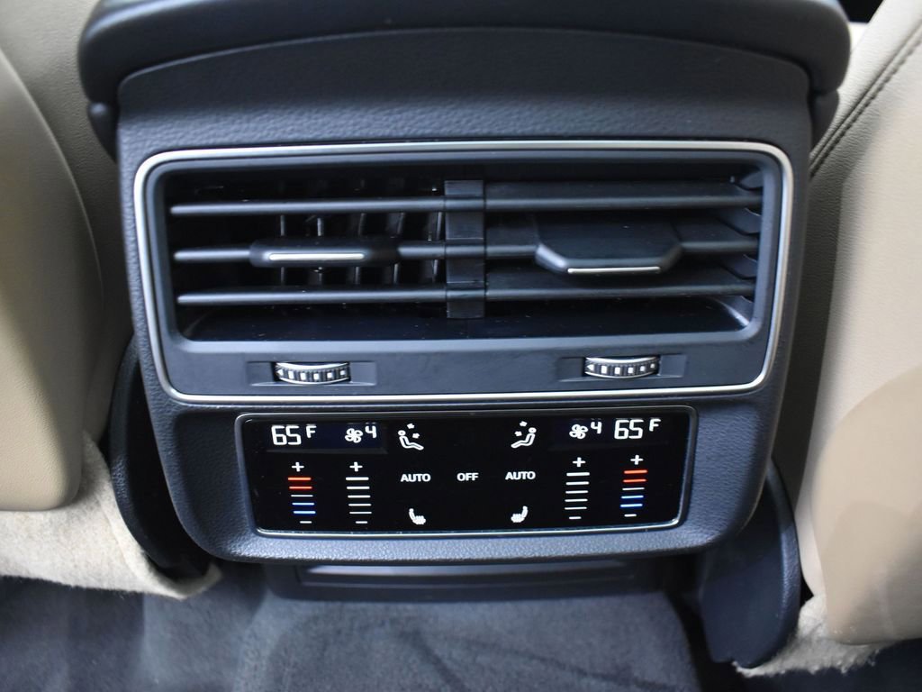Used 2021 Audi Q7 3.0T Premium Plus w/ Executive Package image 27